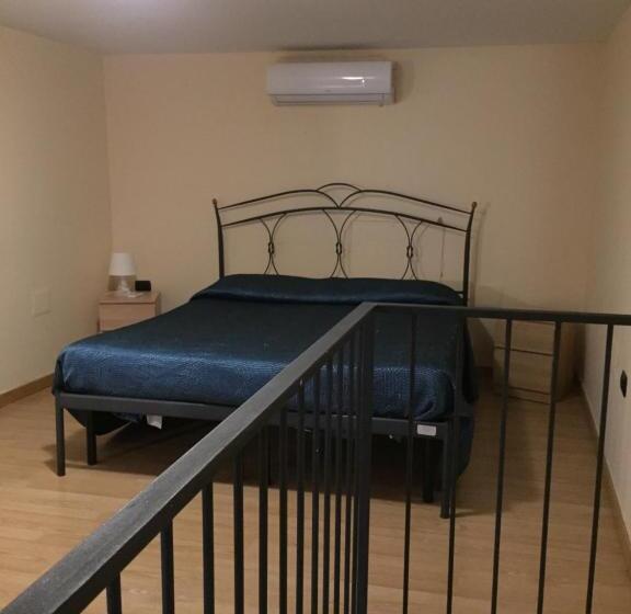 Отель B&b La Dimora