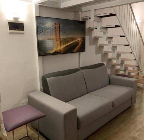 Отель B&b La Dimora