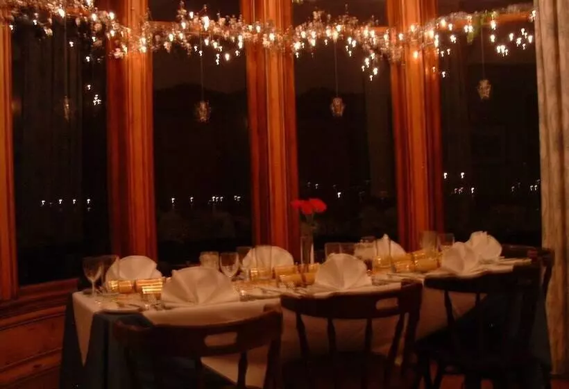 Hotel Craigard House