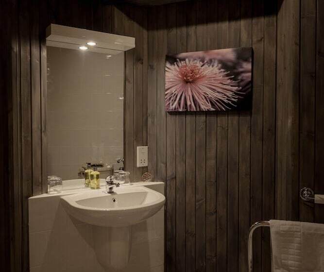 فندق Craigard House