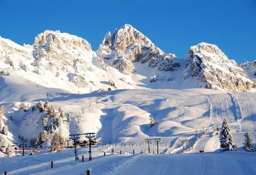 Отель Cristallo