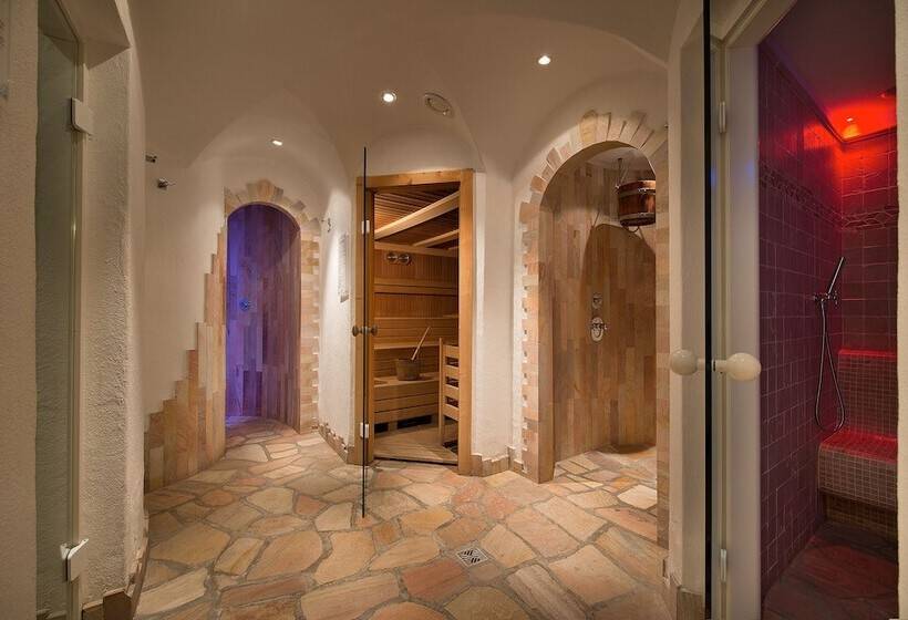 בית מלון כפרי Cristallo