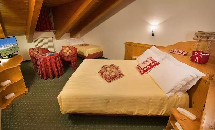 Отель Cristallo