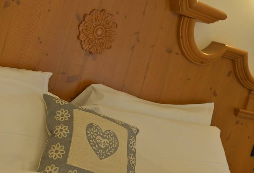 בית מלון כפרי Cristallo