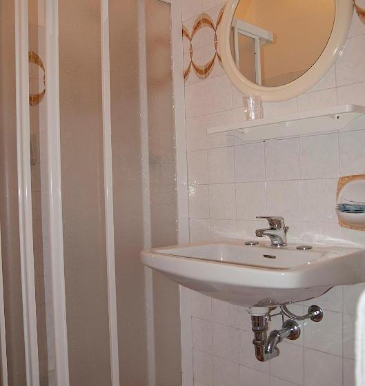 בית מלון כפרי Garden