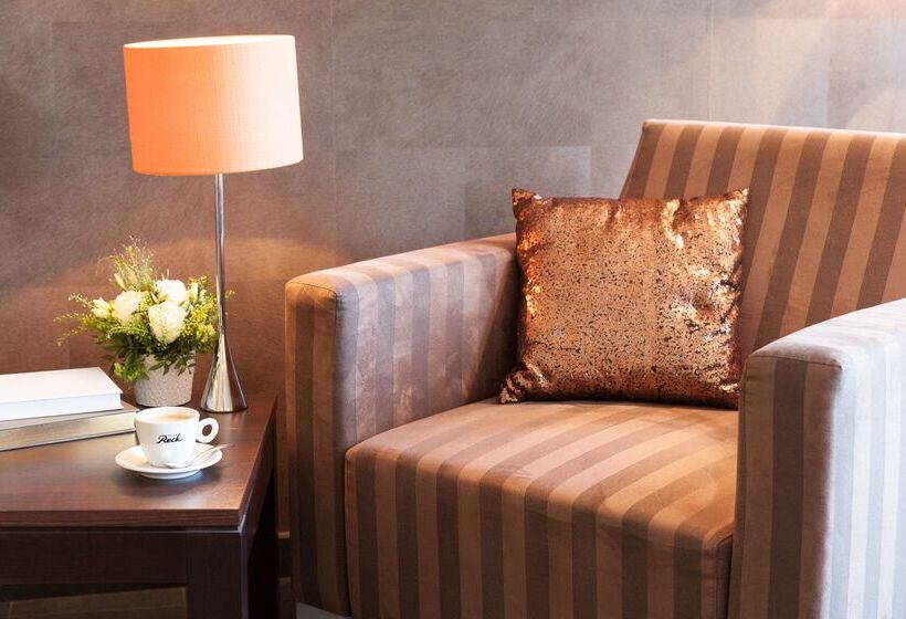 فندق Hôtel Valvignes Colmar Hautkoenigsbourg,the Originals Relais