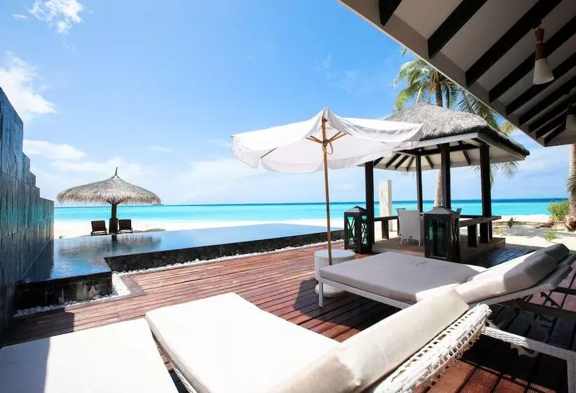 Hotel Kihaa Maldives