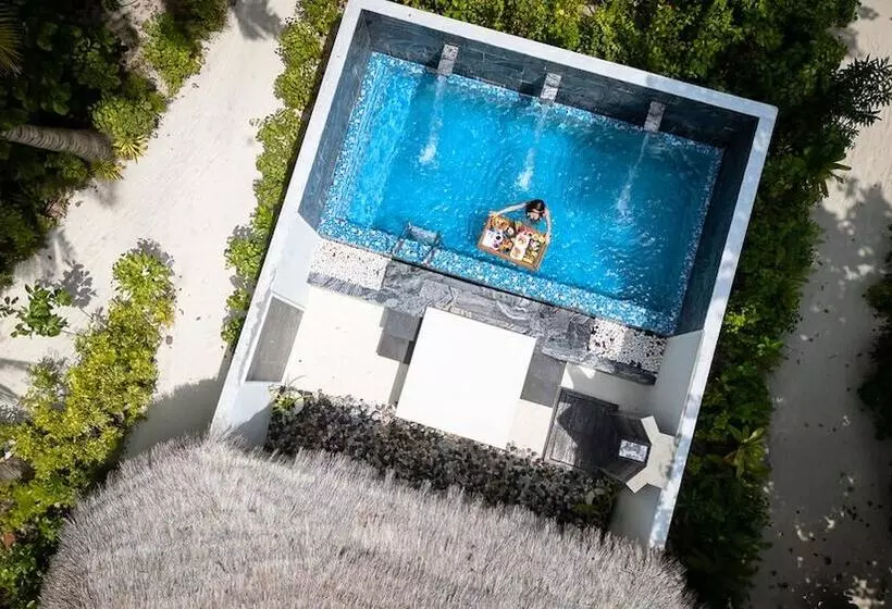 Hotel Kihaa Maldives