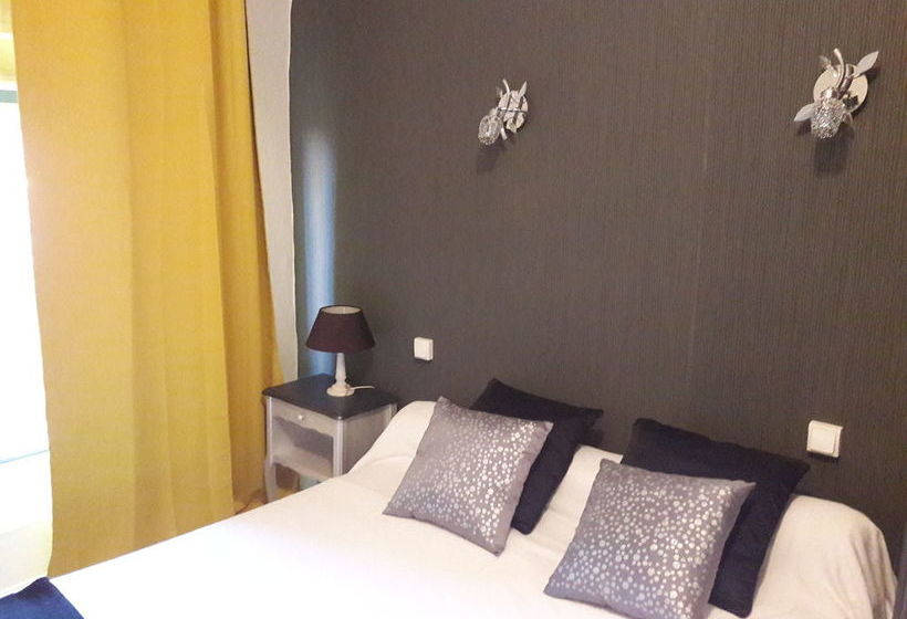 בית מלון כפרי La Tour De L'horloge