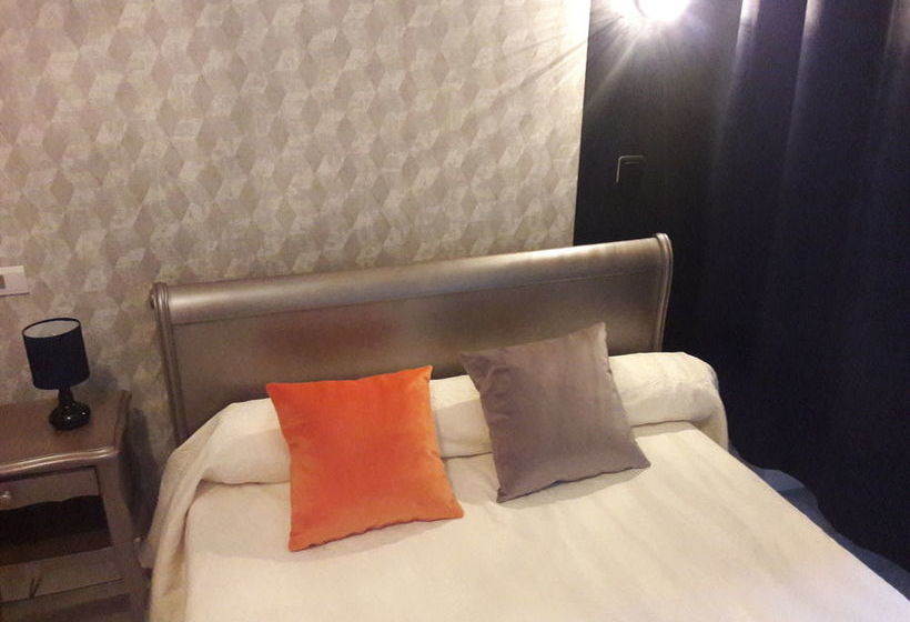 בית מלון כפרי La Tour De L'horloge