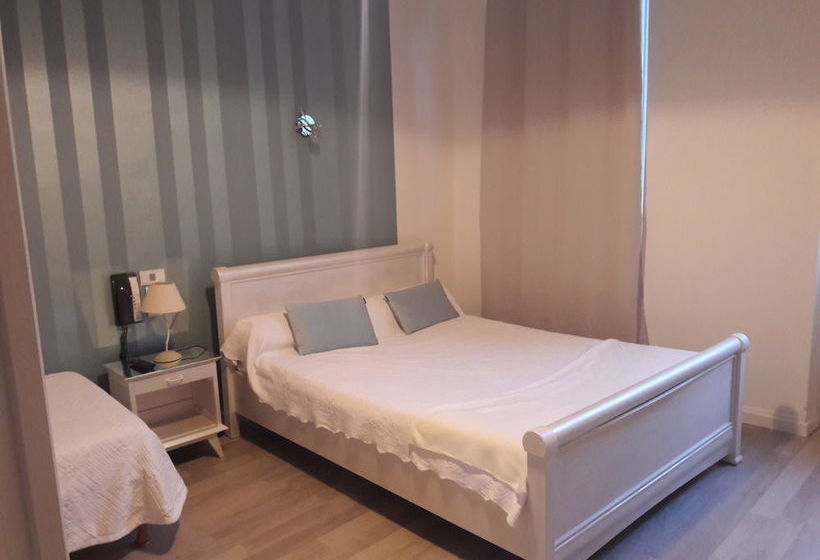 בית מלון כפרי La Tour De L'horloge