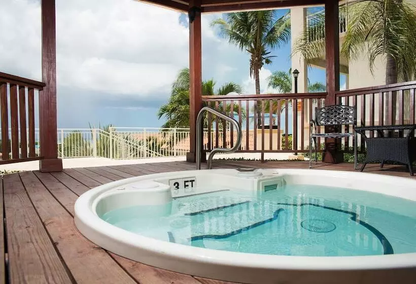 هتل La Vista Azul