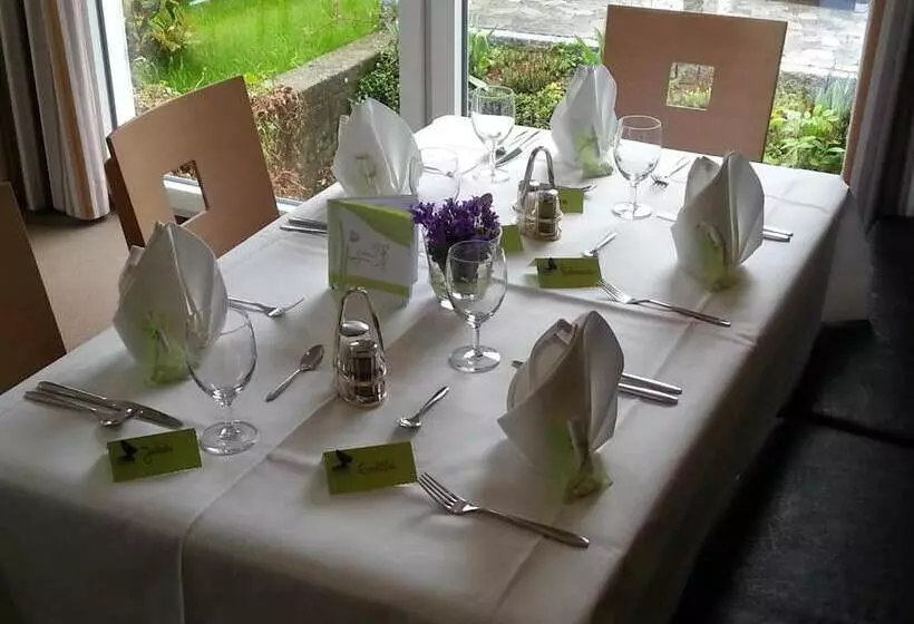 Landhotel Sonnenhalde