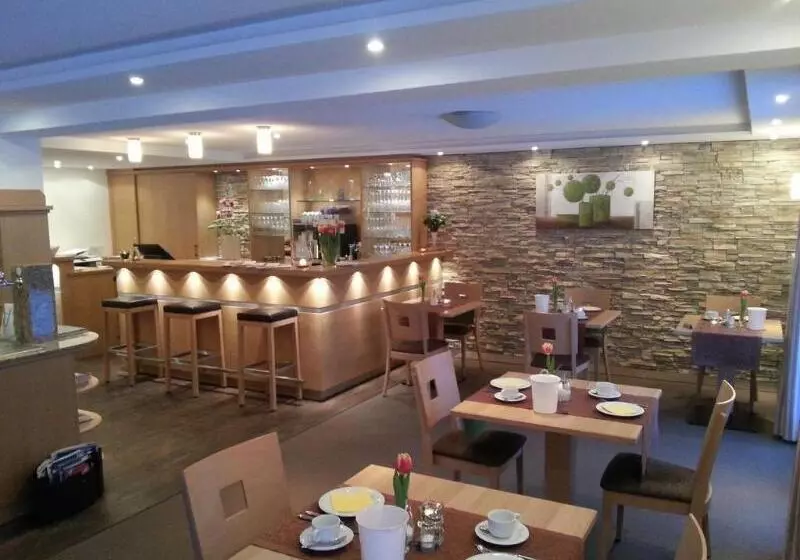 Landhotel Sonnenhalde