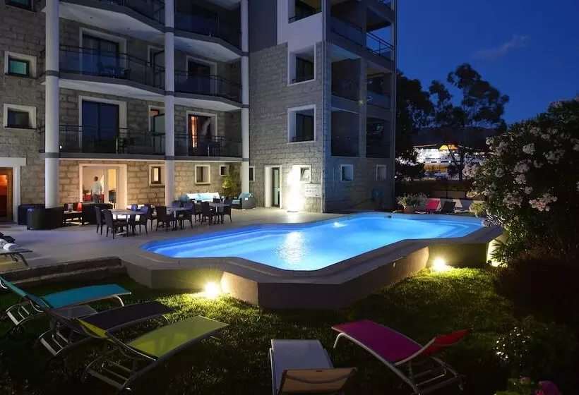 Hotel Les Roches Blanches