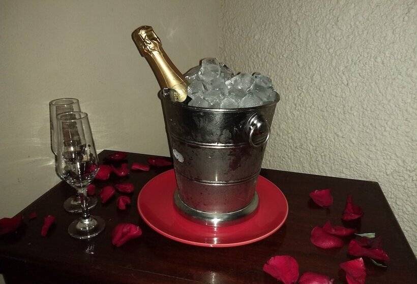 هتل Pousada Chale Da Montanha