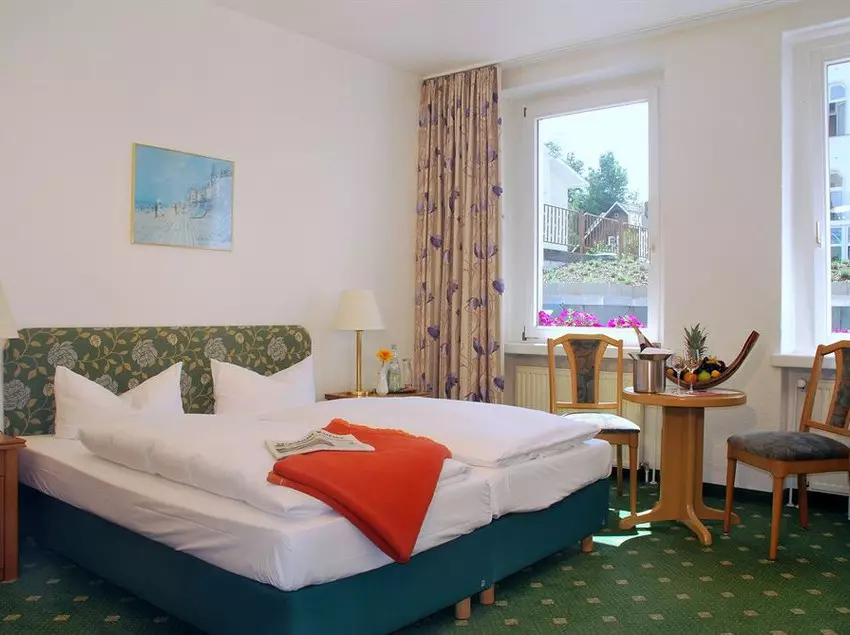 Hotelli Promenadenadmiral