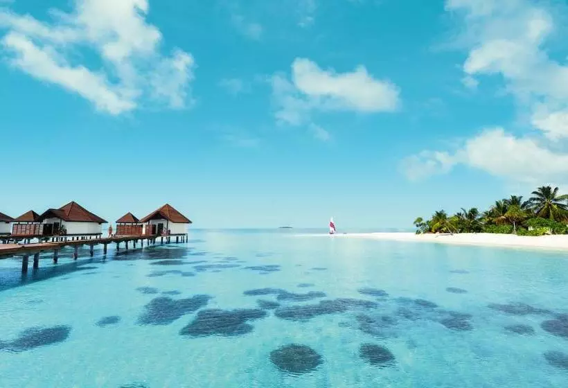هتل Robinson Maldives  Adults Only