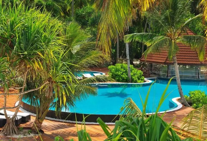 هتل Robinson Maldives  Adults Only