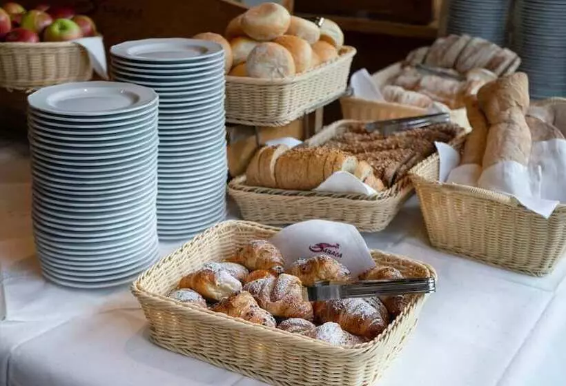 בית מלון כפרי Sabała