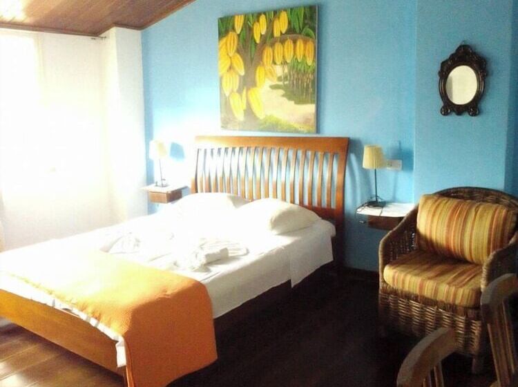 فندق Studio Do Carmo Galeria De Artes E Pousada