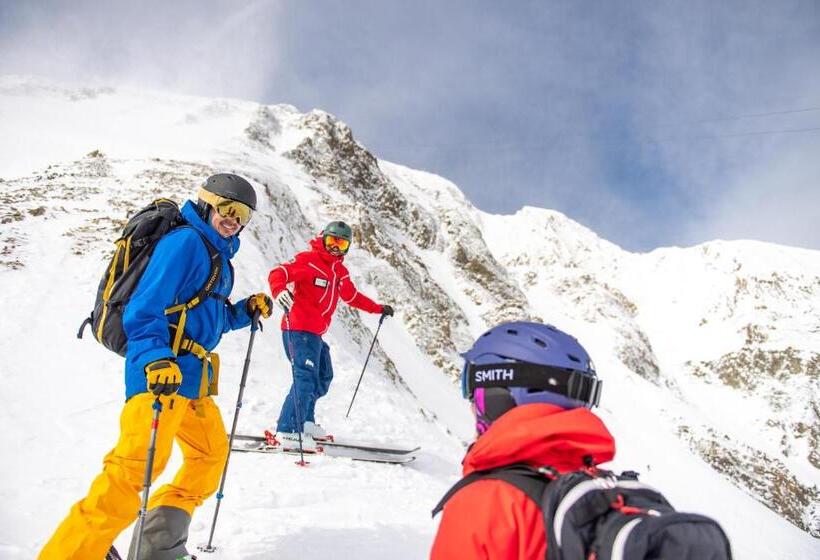 Summit Hotel At Big Sky Resort