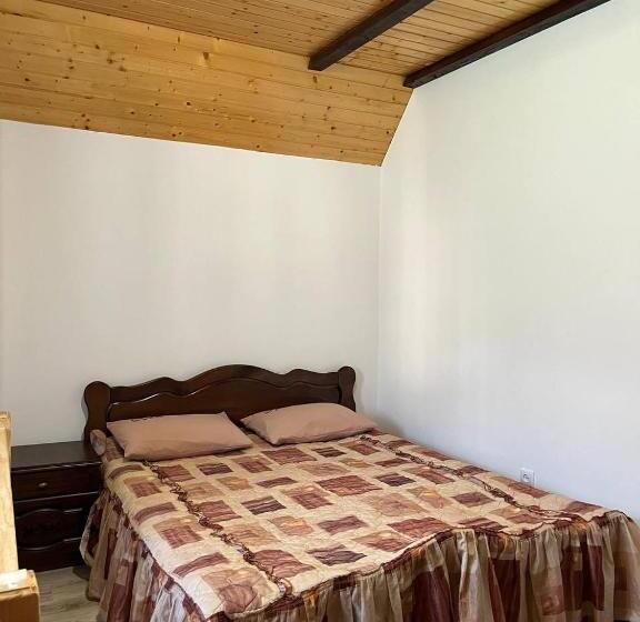 ペンション Nice House