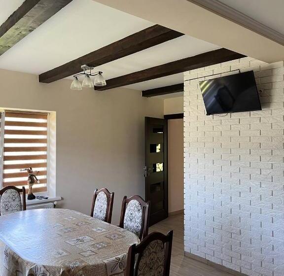 ペンション Nice House