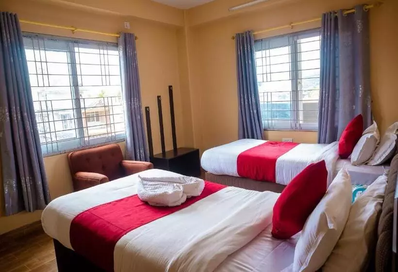 پانسیون Yatri