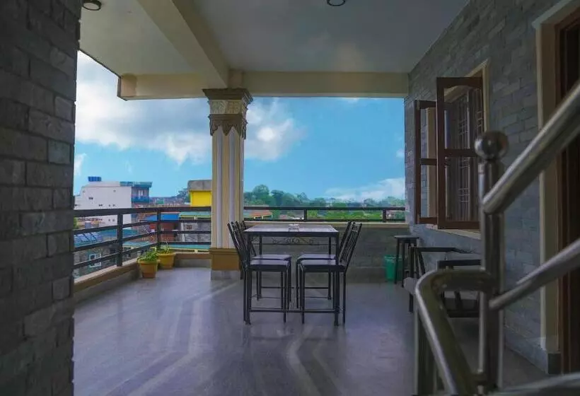 پانسیون Yatri