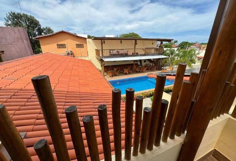 旅馆 Pousada Lua Nova Charmosa Chalés Com Hidro E Jacuzzi