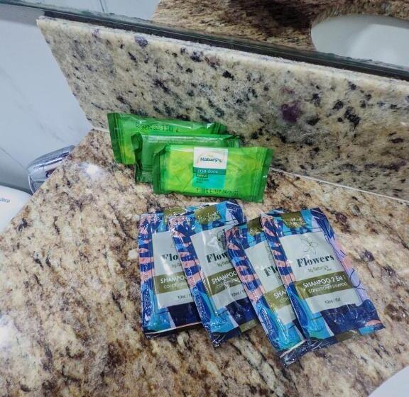 旅馆 Pousada Lua Nova Charmosa Chalés Com Hidro E Jacuzzi