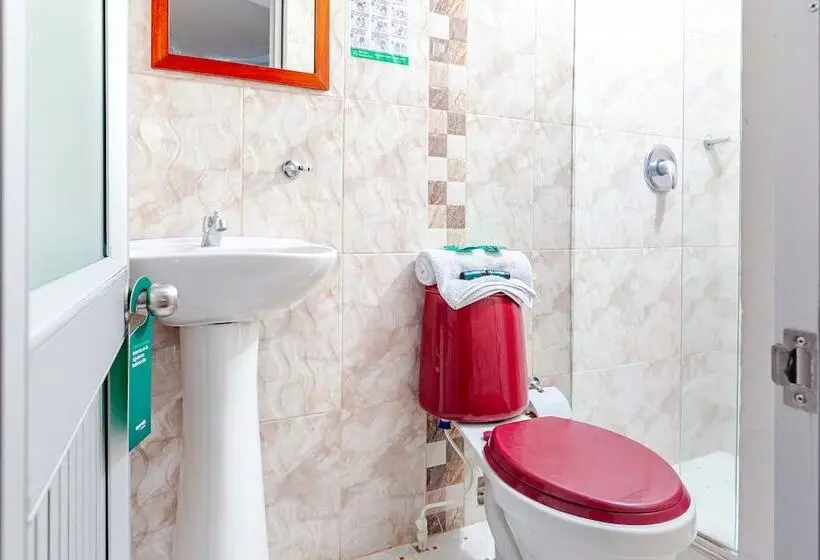 Hotelli Ayenda Onix Suite