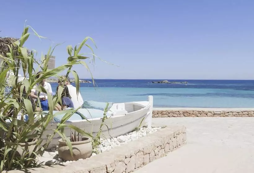 Hotelli Roquetes Rooms  Formentera Break