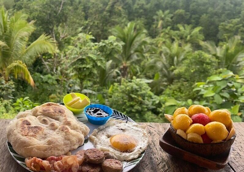 Pensione Jungle Bar Honeymoon Suite & Private Pool