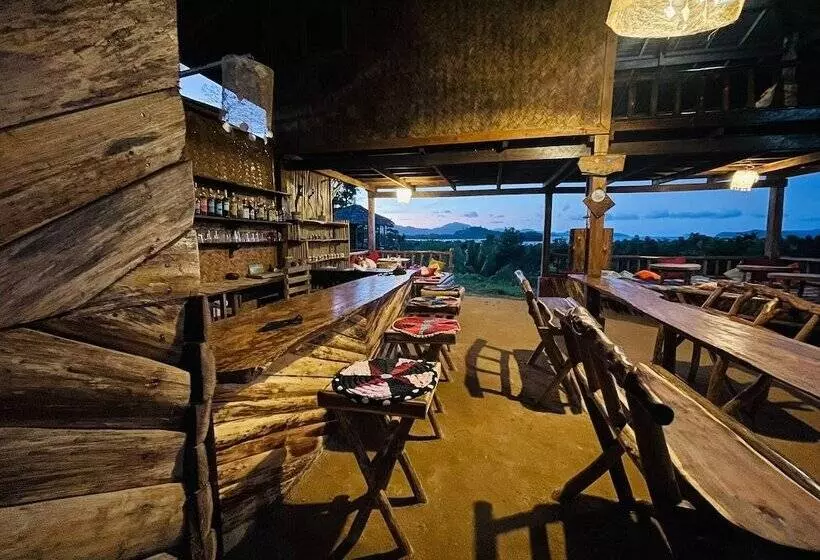 پانسیون Jungle Bar Honeymoon Suite & Private Pool