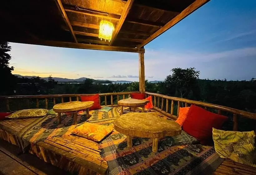 پانسیون Jungle Bar Honeymoon Suite & Private Pool