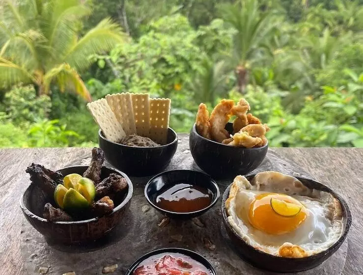 پانسیون Jungle Bar Honeymoon Suite & Private Pool