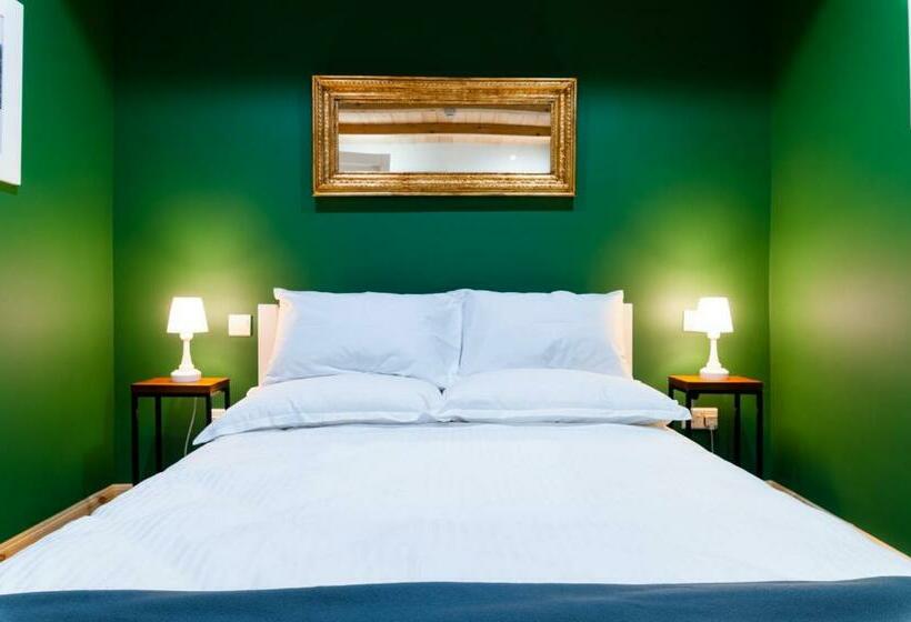 پانسیون Monreal Boutique Townhouse   R024rm5