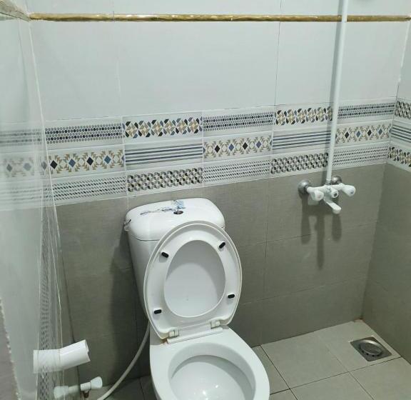 پانسیون Royal Galaxy Guest House