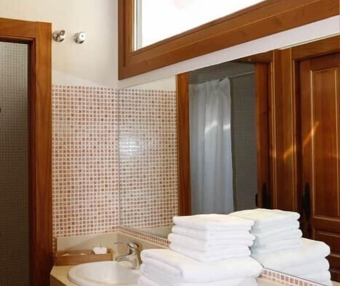 Apartamentos Turísticos Cuirgu