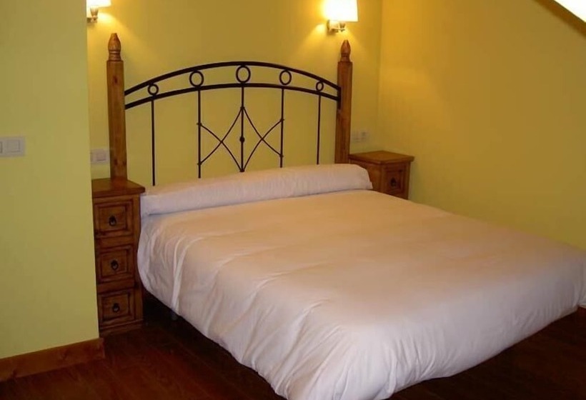 Apartamentos Turísticos Cuirgu