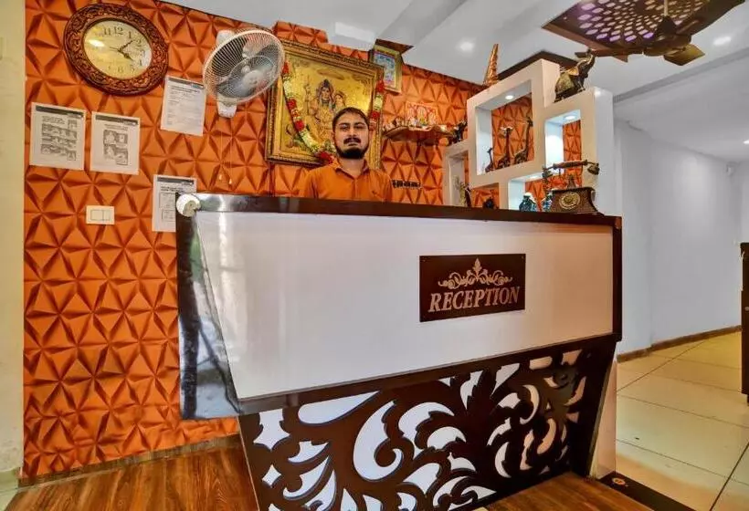 هتل Collection O Jineshwari