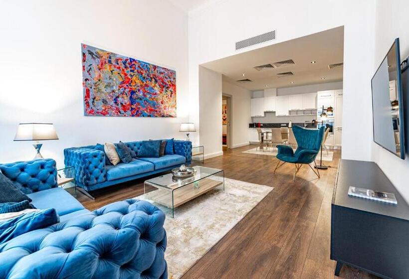 Zoya Luxury Residence