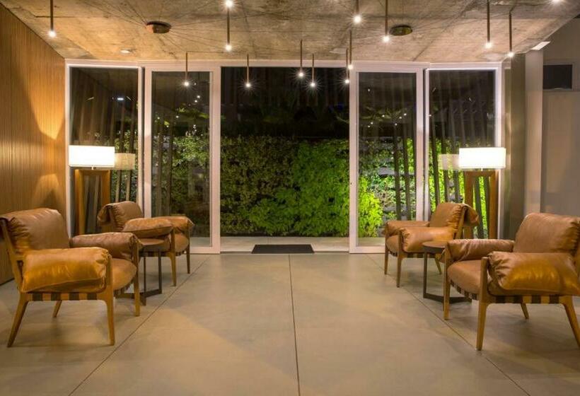 هتل Evian Thermas Residence