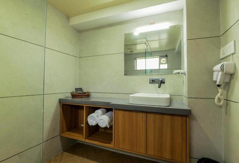 Hotelli Gold Beach Villa