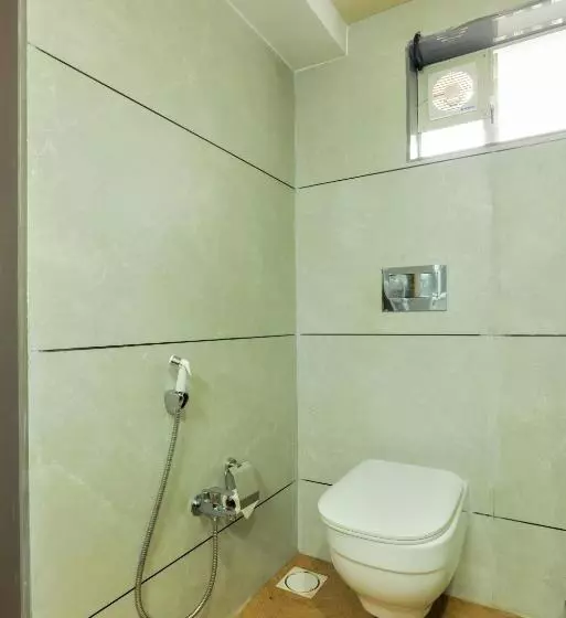 Hotelli Gold Beach Villa