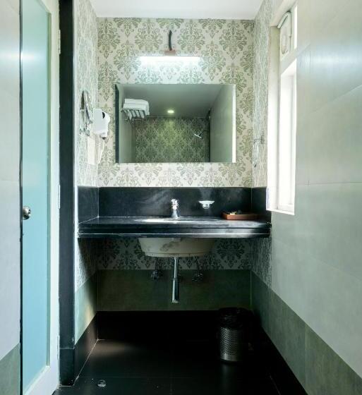 Hotelli Gold Beach Villa