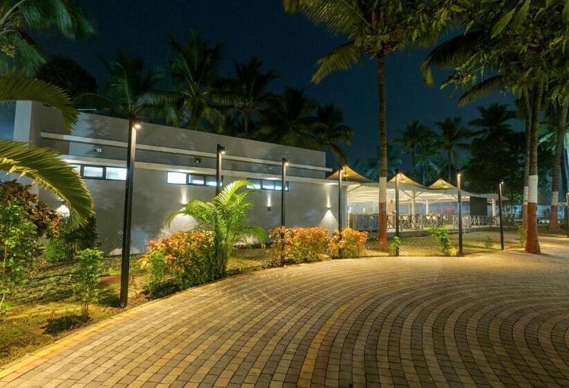 Hotelli Gold Beach Villa