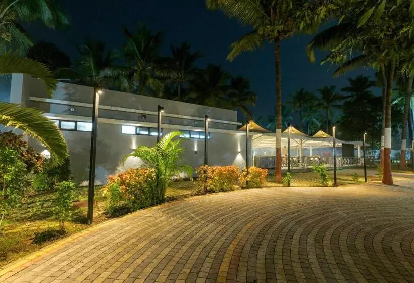 Hotelli Gold Beach Villa